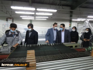 بازدید سرپرست دانشگاه فنی و حرفه ای استان کرمان از کارخانه پشم بافی آسیا 2