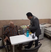 دیدار صمیمانه مسئولان دانشگاه فنی و حرفه‌ای استان کرمان با جانبازان آسایشگاه شرکت سنگ آهن گوهر زمین کرمان 2