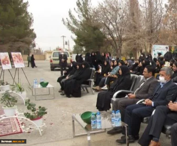 حال و هوای آموزشکده فنی دختران کرمان  با حضور پیکر مطهر یکی از شهدای  گمنام رنگ و بوی معنوی گرفت 10