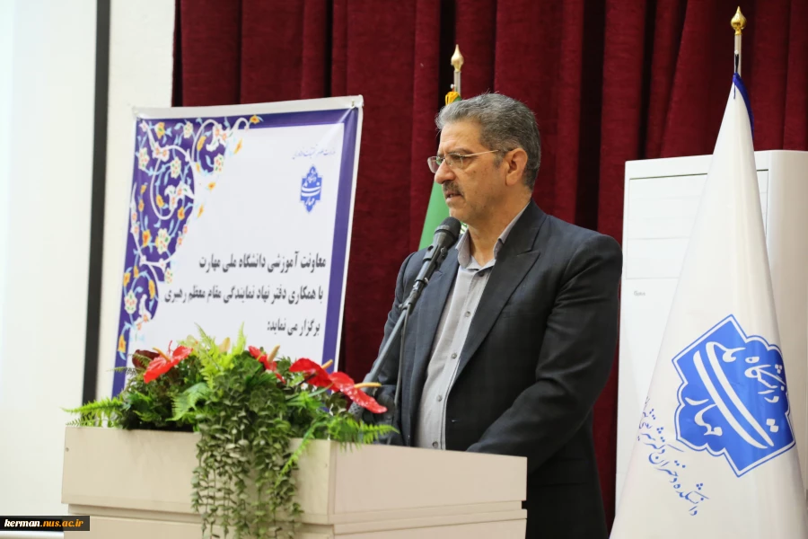 رئیس دانشگاه ملی مهارت در آیین افتتاحیه دوره‌های توانمندسازی و ضیافت اندیشه:
اعضای هیئت علمی به عنوان الگوهای رفتار اجتماعی و تخصصی برای دانشجویان محسوب می‌شوند. 2