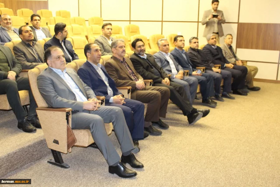 همزمان با ایام الله دهه مبارک فجر و با حضور ریاست  دانشگاه ملی مهارت:
افتتاح و بهره برداری از سالن همایش مرکز رشد دانشگاه ملی مهارت واحد استان کرمان 2