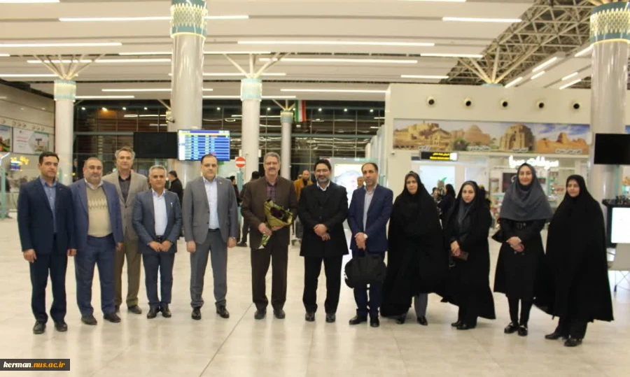 همزمان با ایام الله دهه مبارک فجر و با حضور ریاست  دانشگاه ملی مهارت:
افتتاح و بهره برداری از سالن همایش مرکز رشد دانشگاه ملی مهارت واحد استان کرمان 3