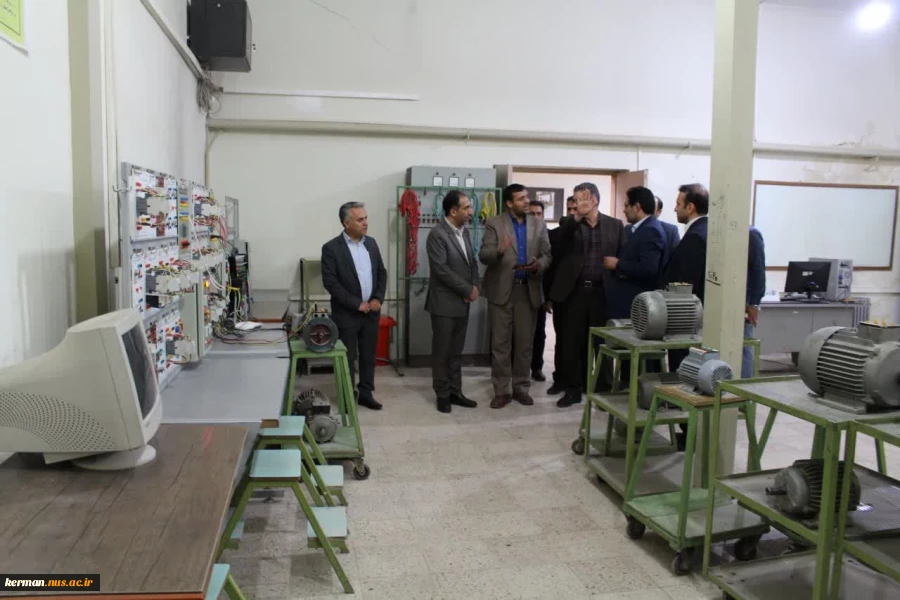 با حضور ریاست دانشگاه ملی مهارت انجام شد:
افتتاح و بهره برداری از دو پروژه عمرانی در  دانشکده شهید چمران - واحد استانی کرمان 2