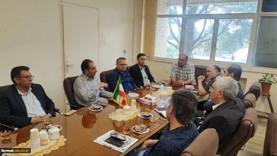 تشکیل جلسه اعضای هیئت علمی دانشگاه ملی مهارت واحد استان کرمان با اعضای هیئت رئیسه سازمان نظام مهندسی استان 3