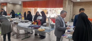 برپایی بازارچه فرهنگی و هنری در دانشکده شهید چمران کرمان به مناسبت دهه کرامت 4