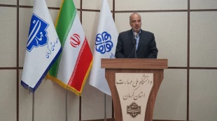 رییس دانشگاه ملی مهارت واحد استان کرمان در جریان برگزاری رویداد انرژی‌های نو و تجدیدپذیر اعلام کرد:  
دانشگاه ملی مهارت، با بهره‌گیری از اساتید مجرب و توانمند، آمادگی کامل برای ارائه آموزش‌های تخصصی، مشاوره، نصب و راه‌اندازی پنل‌های خورشیدی دارد. 3