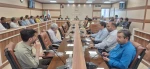 رئیس دانشگاه ملی مهارت واحد استانی کرمان مدیریت فضای روانی جامعه، محیط خانه و محل کار را از الزامات عبور موفق از مرحله بحران دانست. 3