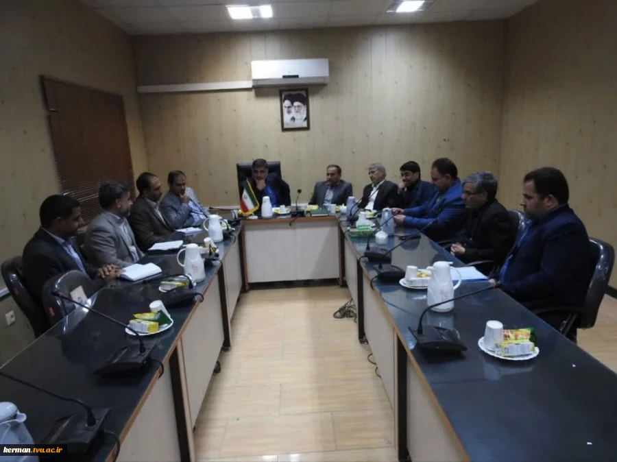 در نشست شورای پیشگیری از وقوع جرم شهرستان رفسنجان بر ضرورت ساماندهی خوابگاه‌های آموزشکده رفسنجان تأکید شد. 2