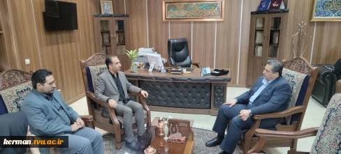 با محوریت پیگیری طرح مسکن ملی دانشگاهیان ملی مهارت واحد استانی کرمان و با حضور معاونت فرهنگی و دانشجویی دانشگاه ملی مهارت برگزار شد:
 نشست مسکن ملی دانشگاهیان ملی مهارت واحد استانی کرمان