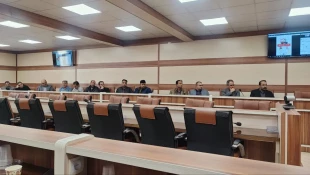 نشست تبیینی گرامیداشت هفته بسیج با حضور جمعی از دانشگاهیان بسیجی دانشگاه ملی مهارت _ واحد استانی کرمان، برگزار شد 3