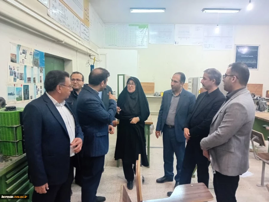 بازدید هیئت اعزامی سازمان مرکزی دانشگاه ملی مهارت از مراکز تابعه واحد استانی کرمان 2