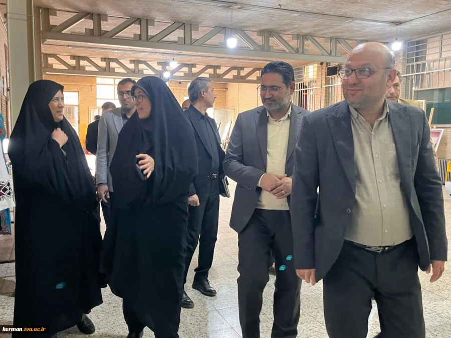 بازدید هیئت اعزامی سازمان مرکزی دانشگاه ملی مهارت از مراکز تابعه واحد استانی کرمان 12
