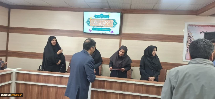 در آستانه میلاد حضرت فاطمه زهرا (س) برگزار شد:
جشن  یلاد حضرت فاطمه زهرا(س) و گرامیداشت مقام زن و روز مادر 2
