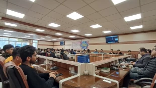 با هدف ارتقای مهارت‌ و آشنایی با ابزارهای هوش مصنوعی در تولید محتوا برگزار شد:
کارگاه تولید محتوا با هوش مصنوعی در دانشگاه ملی مهارت واحد استانی کرمان 2