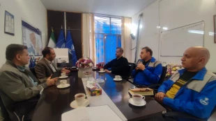 رئیس دانشگاه ملی مهارت واحد استانی کرمان در دیدار با مدیر منطقه‌ای جنوب شرق (ایساکو) بر تقویت همکاری‌های دوجانبه به شراکت آموزشی پایدار  تأکید کرد. 2