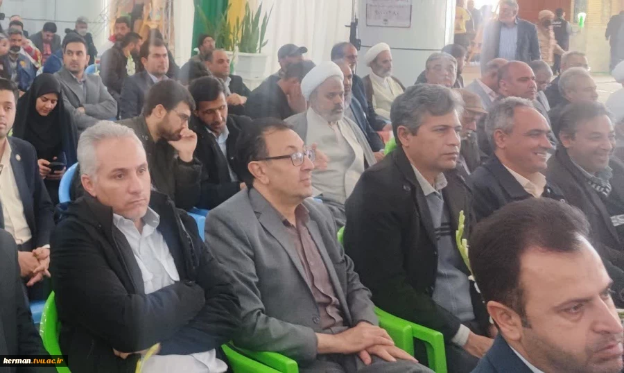 همزمان با سالروز ورود حضرت امام (ره) به میهن اسلامی:
مراسم بزرگداشت 12 بهمن در دیار مقاومت، برگزار شد 2
