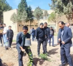 به یاد رهبر شهید انقلاب:
 غرس نهال توسط دانشگاهیان دانشگاه ملی مهارت واحد استان کرمان 2