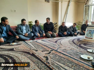 دیدار معاون فرهنگی و دانشجویی دانشگاه ملی مهارت با خانواده شهید اقتدار محمد مهدی حسینخانی" 2