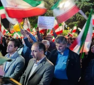 در پنجاه و هشتمین شب از  شب‌های حماسی:
حضور دانشگاهیان واحد استانی کرمان در اجتماع پرشور دانشگاهیان دیار کریمان به منظور گرامیداشت دهه کرامت و تجدید میثاق با ولایت 2
