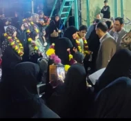 در پنجاه و هشتمین شب از  شب‌های حماسی:
حضور دانشگاهیان واحد استانی کرمان در اجتماع پرشور دانشگاهیان دیار کریمان به منظور گرامیداشت دهه کرامت و تجدید میثاق با ولایت 2