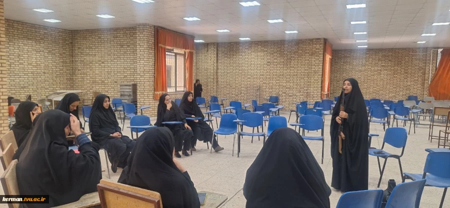 با حضور رئیس واحد استانی کرمان، فرمانده و جانشین حوزه بسیج شهید چمران ادارات شهرستان کرمان برگزار شد:
 کارگاه آموزشی اسلحه‌ شناسی 2