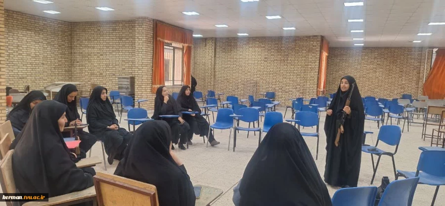 با حضور رئیس واحد استانی کرمان، فرمانده و جانشین حوزه بسیج شهید چمران ادارات شهرستان کرمان برگزار شد:
 کارگاه آموزشی اسلحه‌ شناسی 2