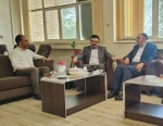 در راستای استفاده بهینه از ظرفیت‌های استان کرمان برای توسعه اشتغال مهارت‌محور و گسترش آموزش‌های مهارتی صورت پذیرفت:
نشست مشترک رئیس واحد استانی کرمان با مدیرکل آموزش فنی و حرفه‌ای استان و مسئول توسعه مهارت دفتر سرمایه‌گذاری و اشتغال استانداری کرمان 2