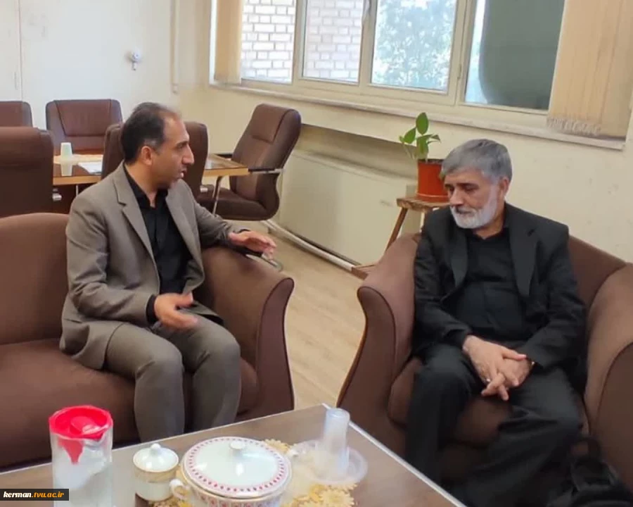 دیدار نماینده محترم مردم کرمان و راور در مجلس شورای اسلامی با رئیس واحد استانی کرمان و نشست گفتمانی با بسیج دانشجویی دانشگاه 3