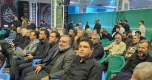 همزمان با آئین وداع با پیکر مطهر رهبر شهید انقلاب؛
حضور دانشگاهیان دانشگاه ملی مهارت واحد استانی کرمان در ویژه‌برنامه آقای شهید ایران و تجدید میثاق با آرمان‌ های والای رهبر شهید انقلاب 2