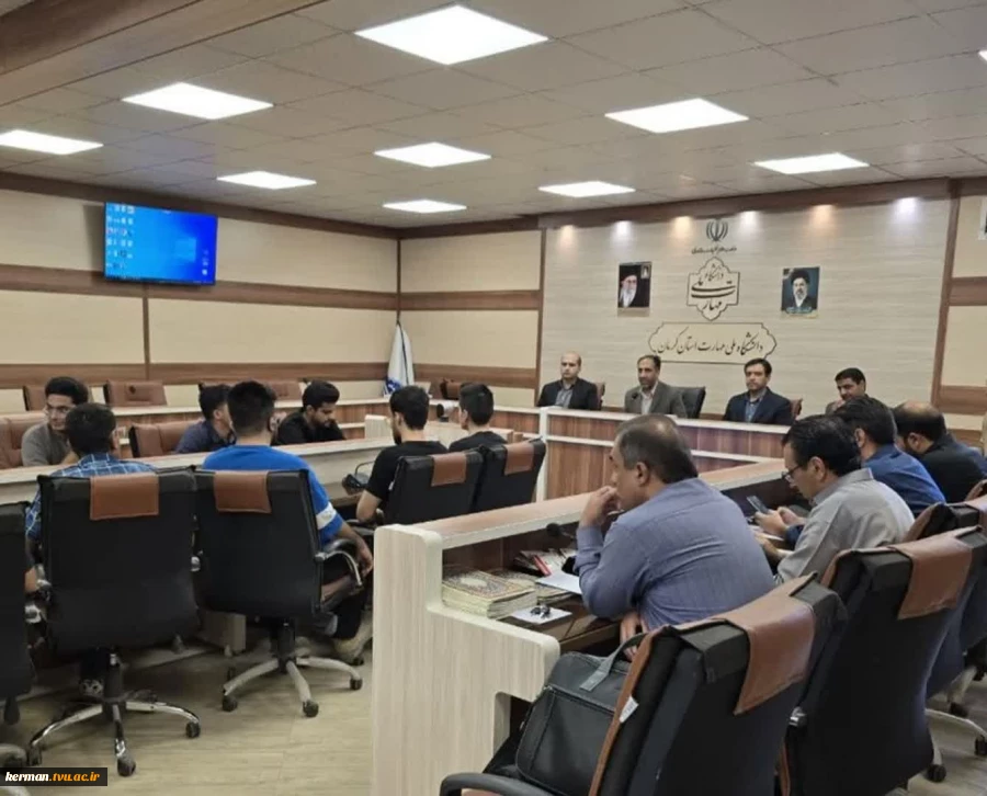 تقدیر از برگزیدگان مسابقات علمی و مهارتی دانشگاه ملی مهارت واحد استانی کرمان 5