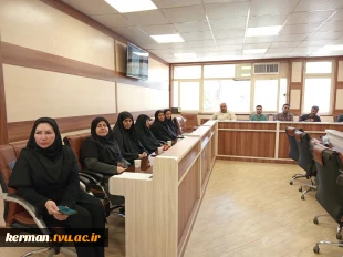 تأکید رئیس دانشگاه ملی مهارت واحد استانی کرمان بر اهمیت زنده نگه داشتن یاد و نام شهدا و روایتگری دفاع مقدس 6
