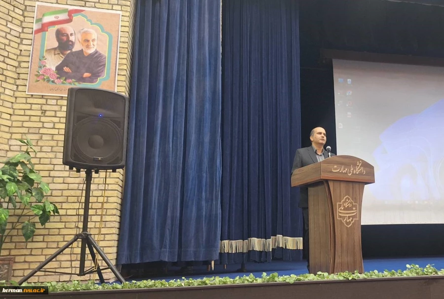 با هدف آشنایی دانشجویان با فناوری‌های نوین و فرصت‌های نوظهور بازار کار برگزار شد:
رویداد تخصصی چشم‌انداز آینده شغلی 4